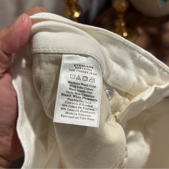 Everlane Women's Size 25 Crop White The Cheeky Ankle Straight High Waist Jeans - Picture 4 of 4